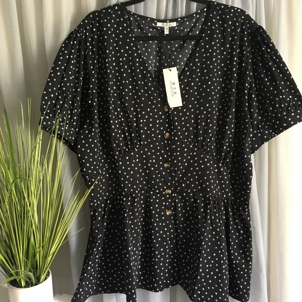 Black peplum top